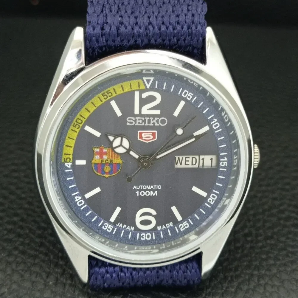 Vintage 1981 FCB Seiko Automatic Mens Silver Watch W/daydate & FCB accents